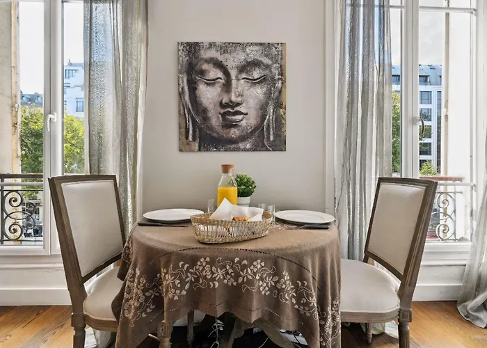 Serenty - Champs-elysees & Arc De Triomphe 巴黎