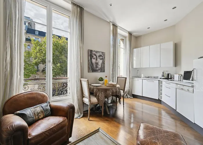 Apartment Serenty - Champs-elysees & Arc De Triomphe